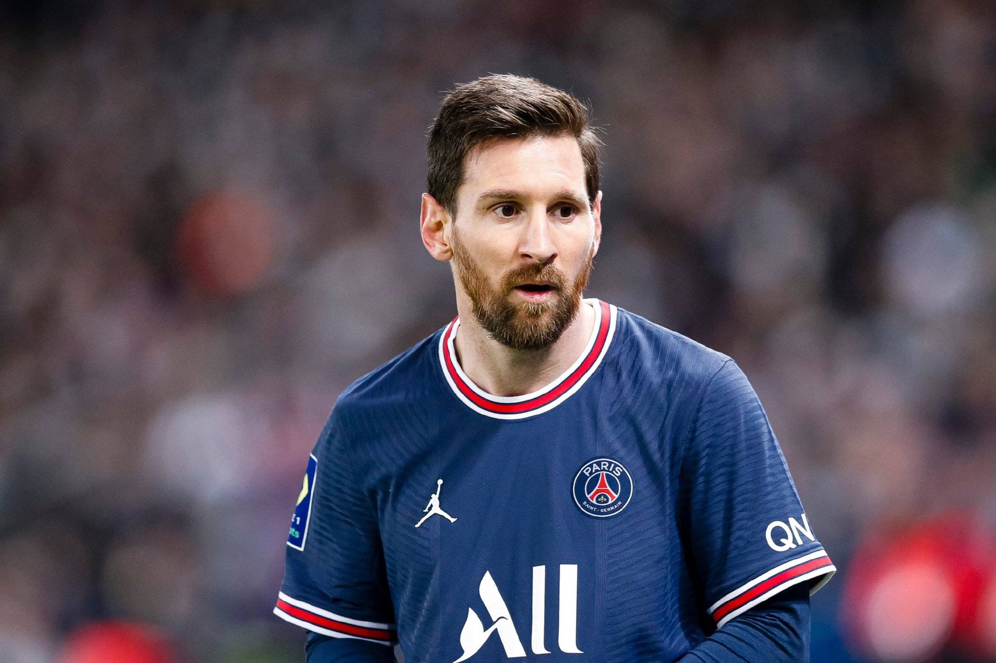 爱游戏-里程碑夜埃因霍温临场应变，法甲转会期刷纪录，信心回归，团队化学反应显著(埃因霍温理工大学官网)