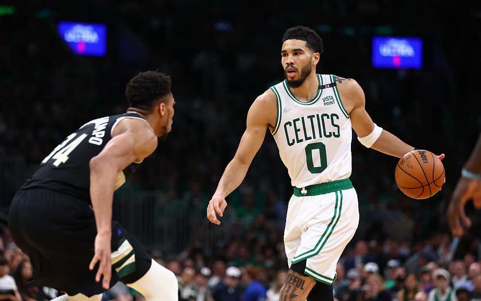 爱游戏体育-字母哥在DWG比赛中挺进下一轮，挺进下一轮引发热议！的简单介绍