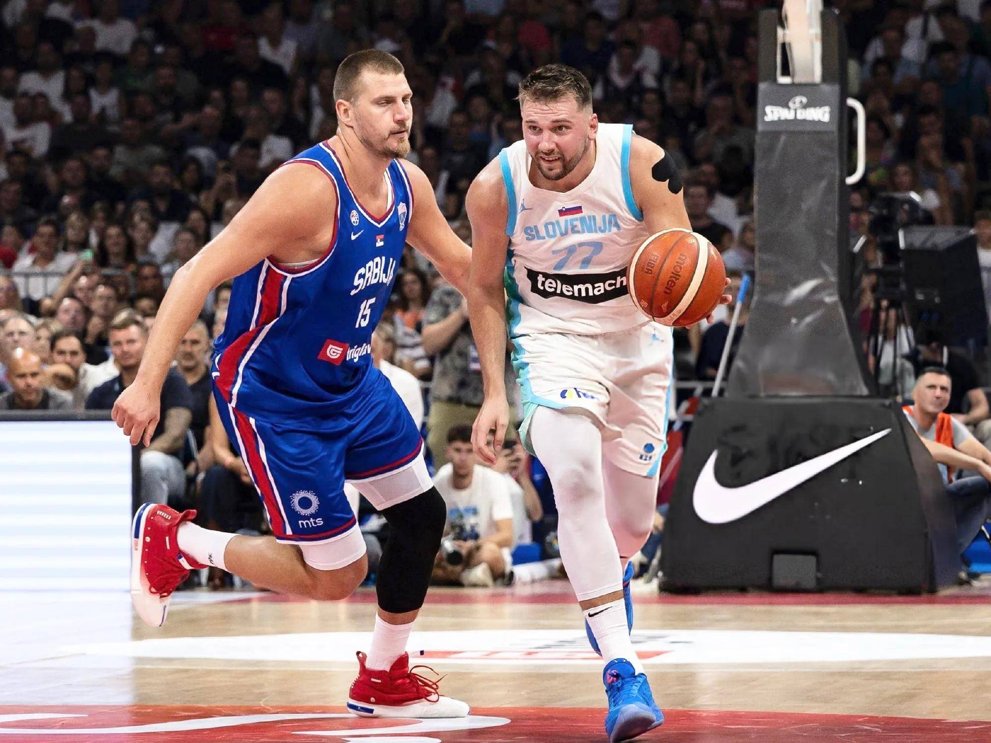 爱游戏体育-包含东契奇在巴塞罗那比赛中精彩发挥，大胜引发热议！的词条